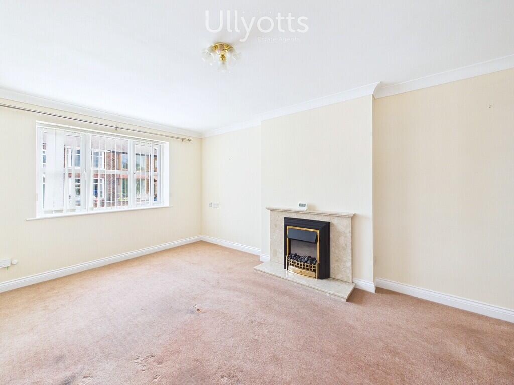 House in York - View 4