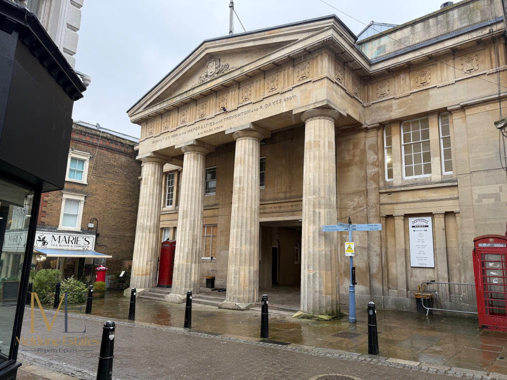 Main image of property: Restaurant, Old Town Hall, High Street, Gravesend, Kent
