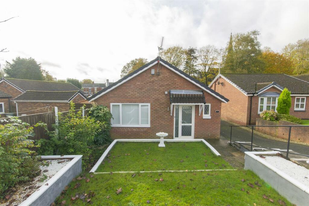 House in North East Derbyshire, Calow - View 3