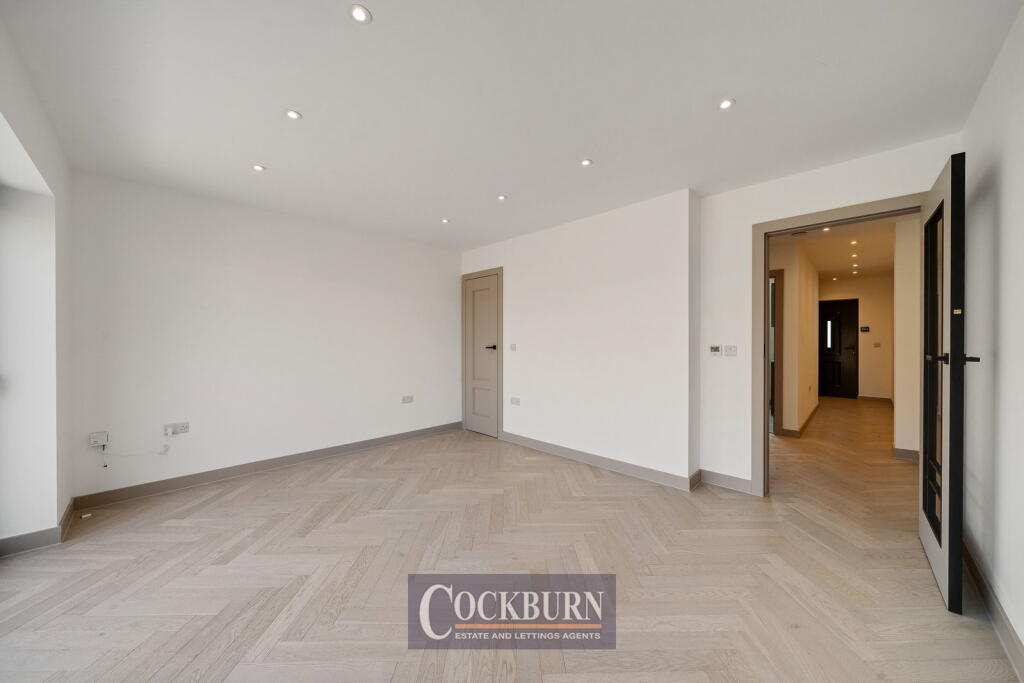House in London - View 3