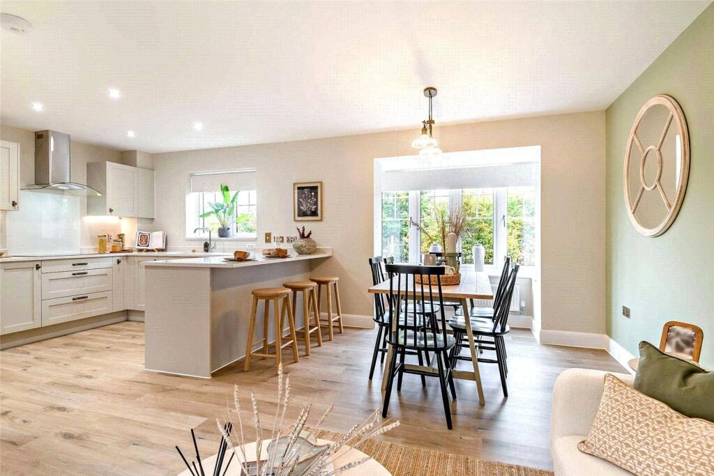 House in Dorchester - View 2