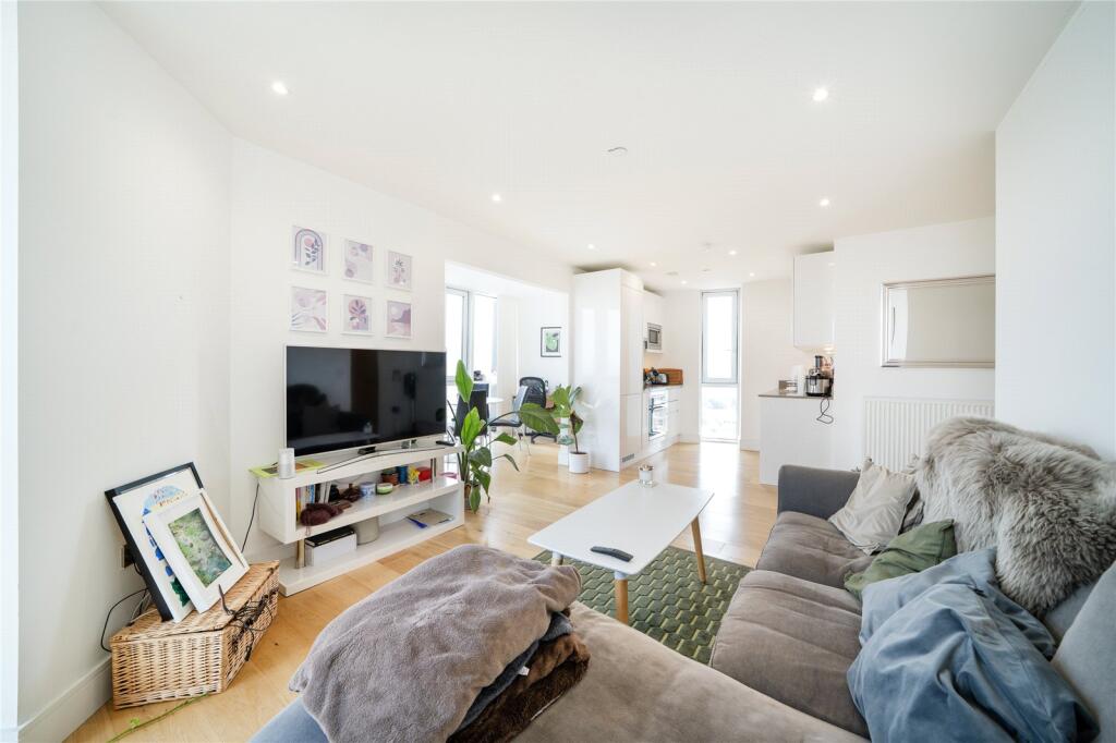 Apartment in London - View 5