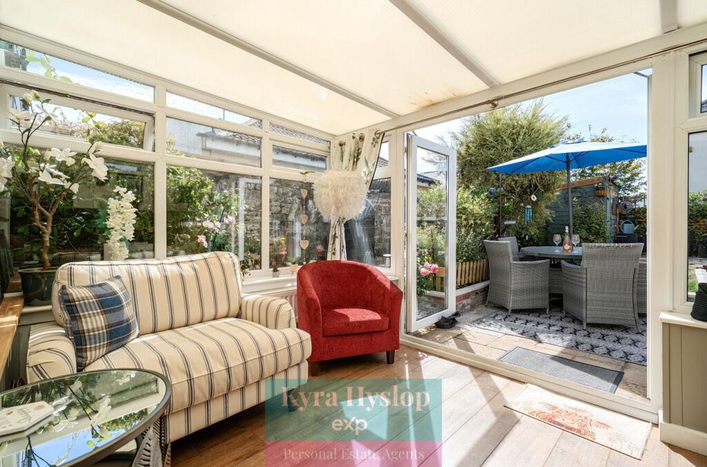 House in Exeter - View 5