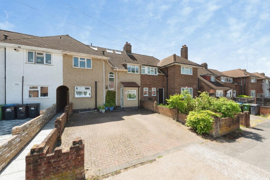 Main image of property: Potters Grove, New Malden, KT3
