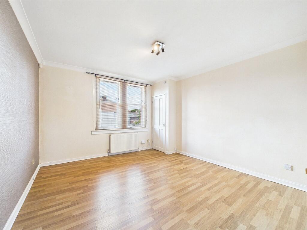 Apartment in Edinburgh, East Lothian - View 2