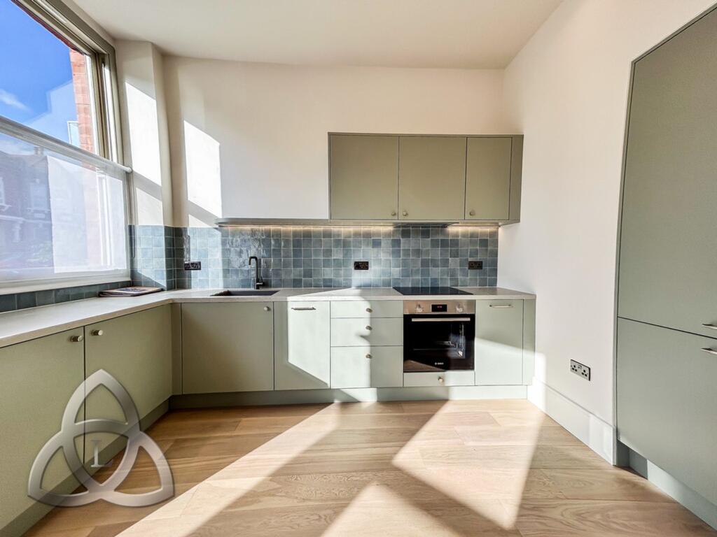 Apartment in London - View 4