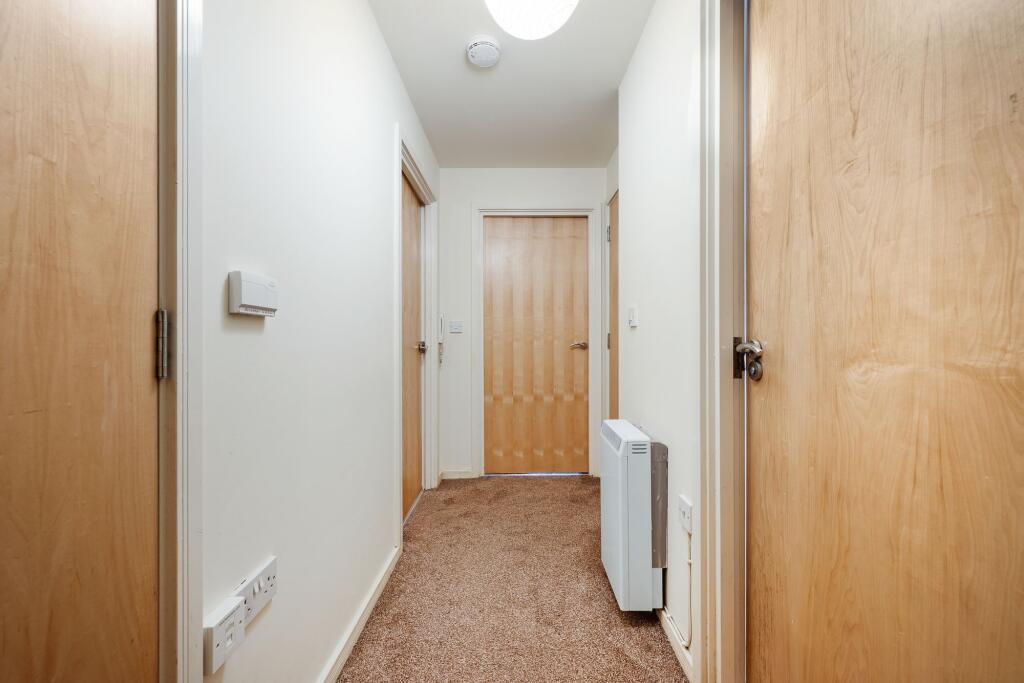 Apartment in Bolton, Greater Manchester - View 5