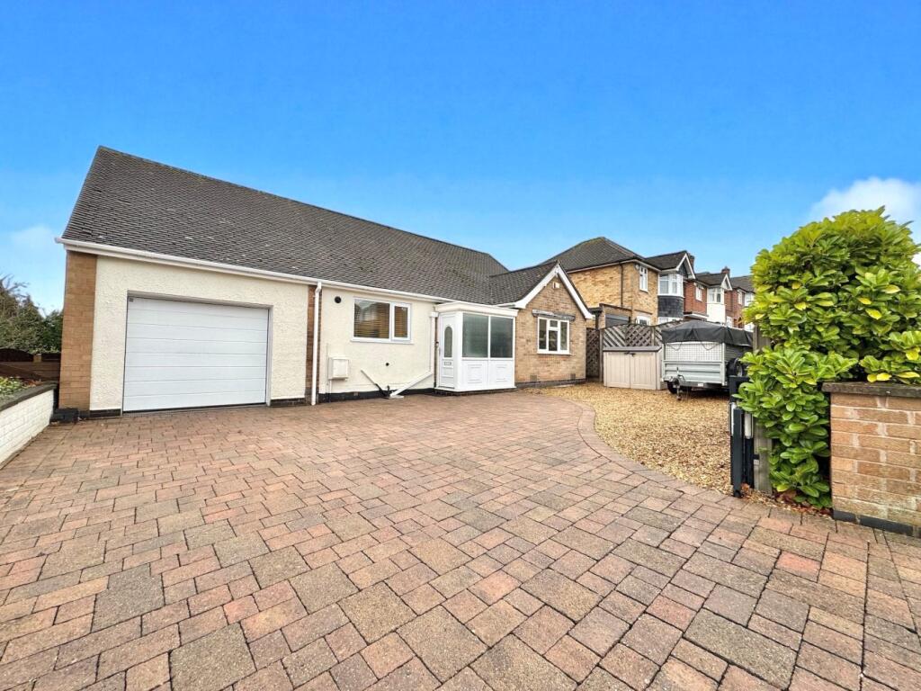 4-bed detached on Hillside Avenue, Melton Mowbray, £350,000