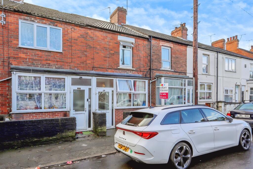 2-bed terraced on Digby Street, Scunthorpe, £50,000