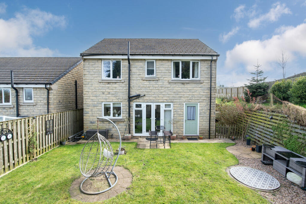 House in Bradford, Wilsden - View 5
