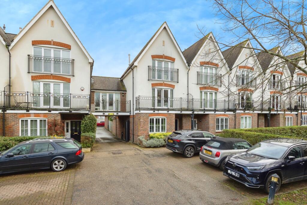 Main image of property: Railton Road, Guildford, Surrey, GU2