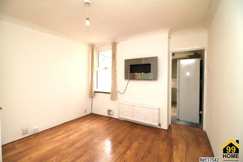 House in Colchester - View 5