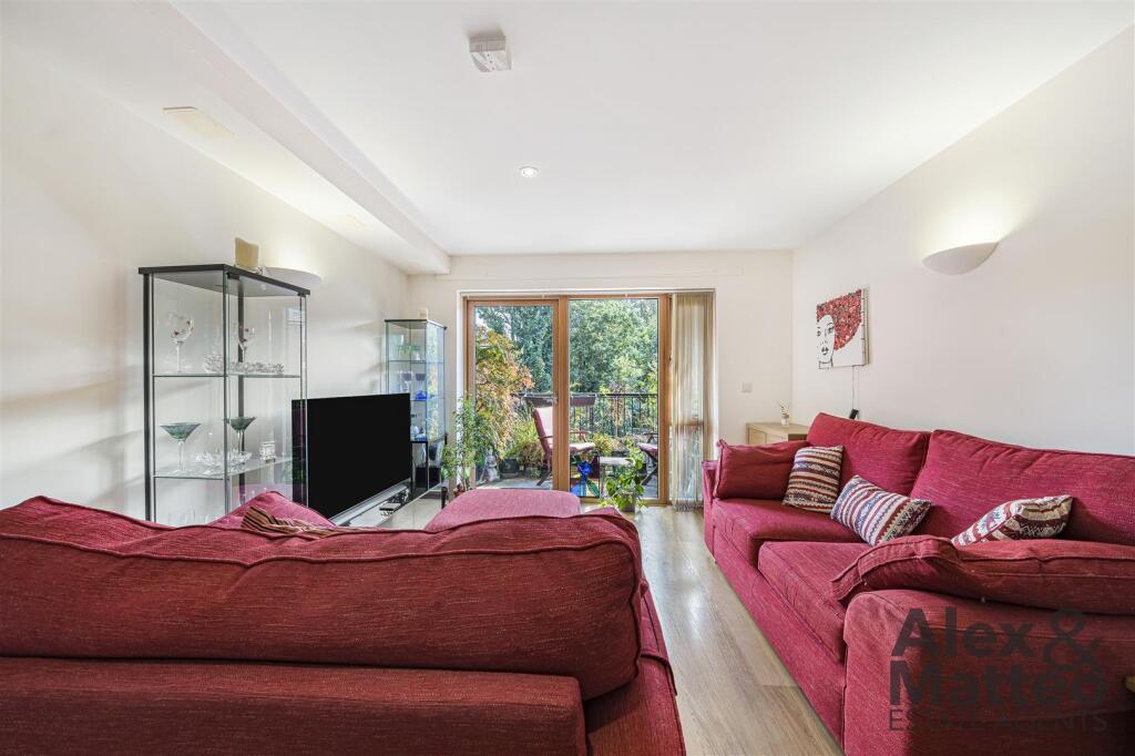 Apartment in London, South Bermondsey, Bermondsey - View 5