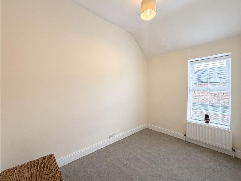 House in Gateshead, North East - More