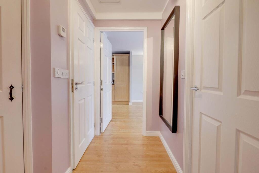 Apartment in Leicester - More