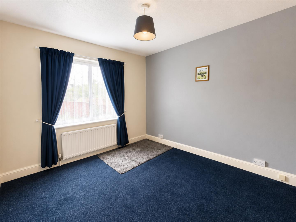House in Darlington - More