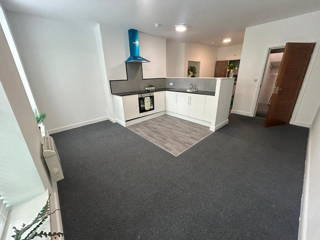 Main image of property: 314 Hessle Road, Hull, HU3