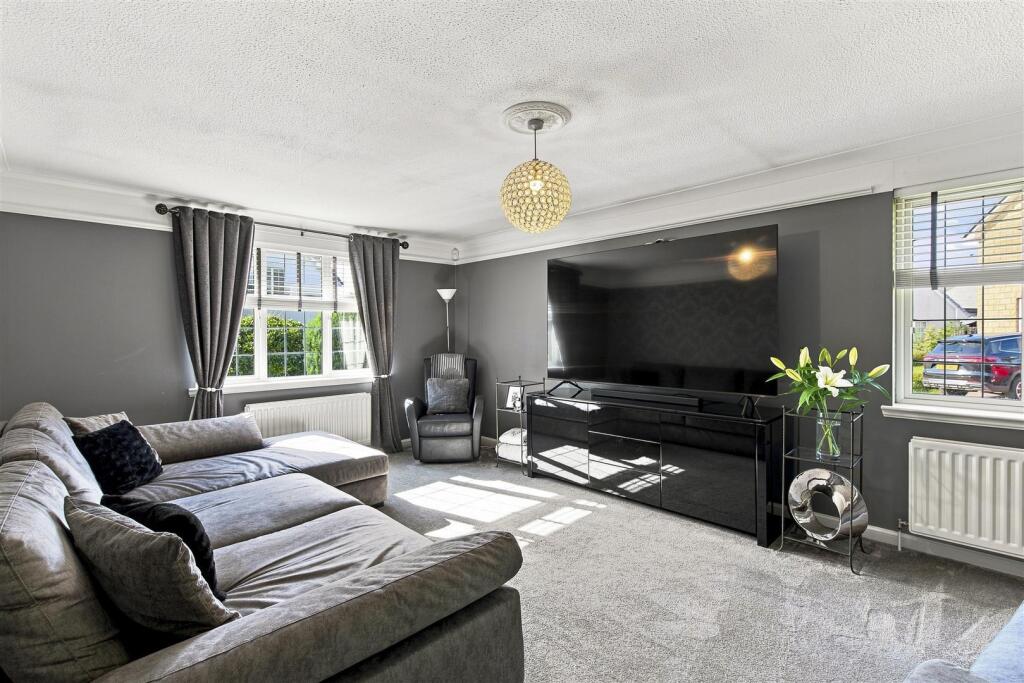 House in Dundee - View 2