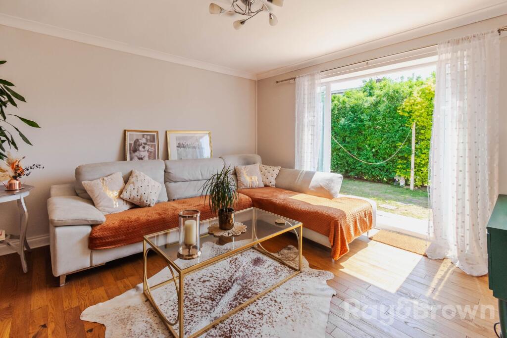 House in Cardiff, Llanishen - View 2