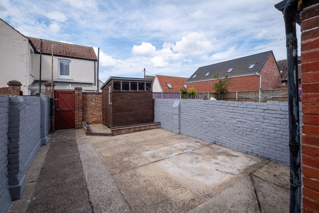 Garrison Road, Great Yarmouth, Norfolk - View 4