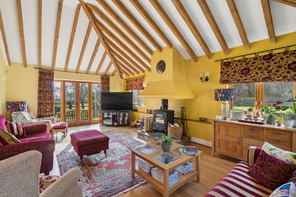 House in Slough, Burnham - View 3