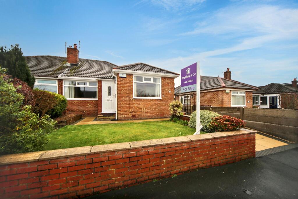 3-bed house on Alston Road, Wigan, WN2, £180,000
