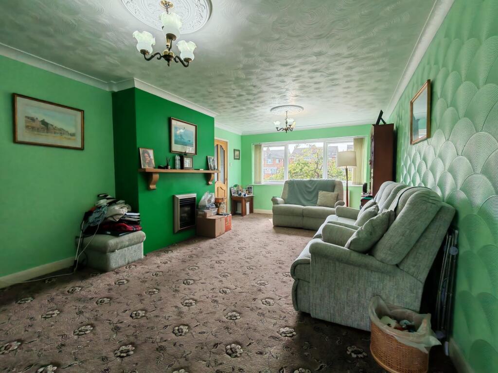 House in Wakefield - View 5