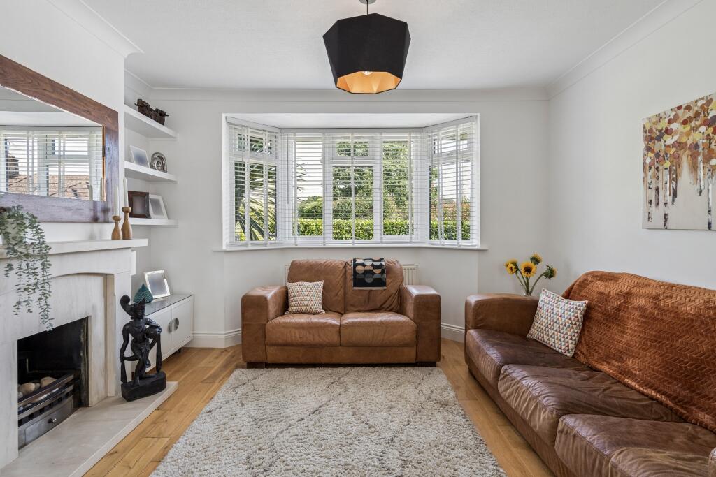 House in Hemel Hempstead, Amersham - More