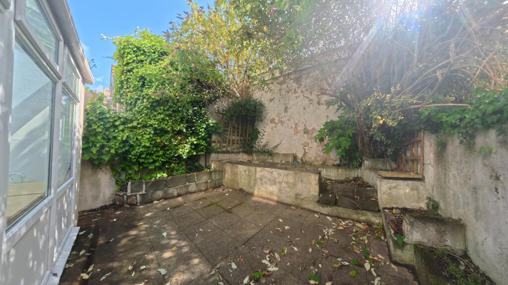 Property photo 11
