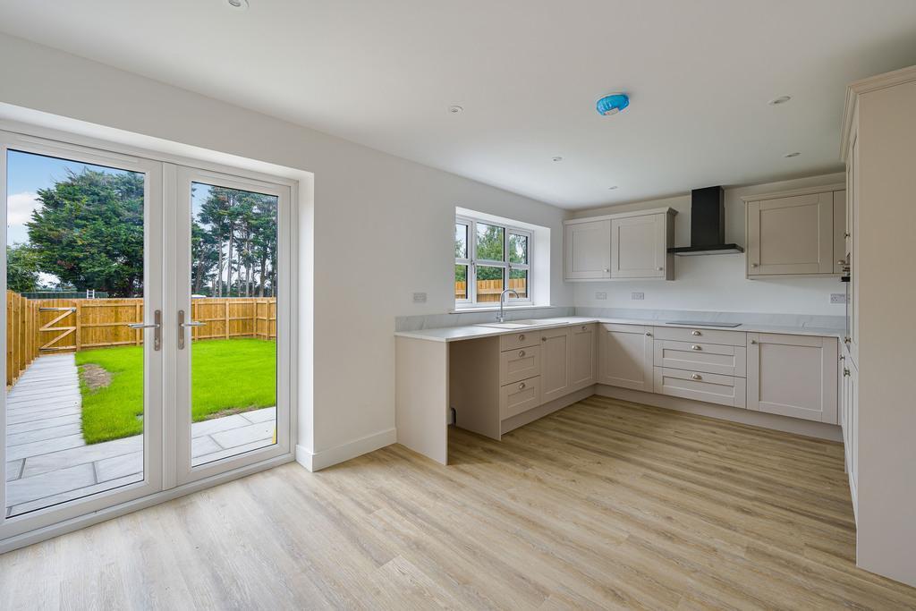 House in Peterborough - View 2