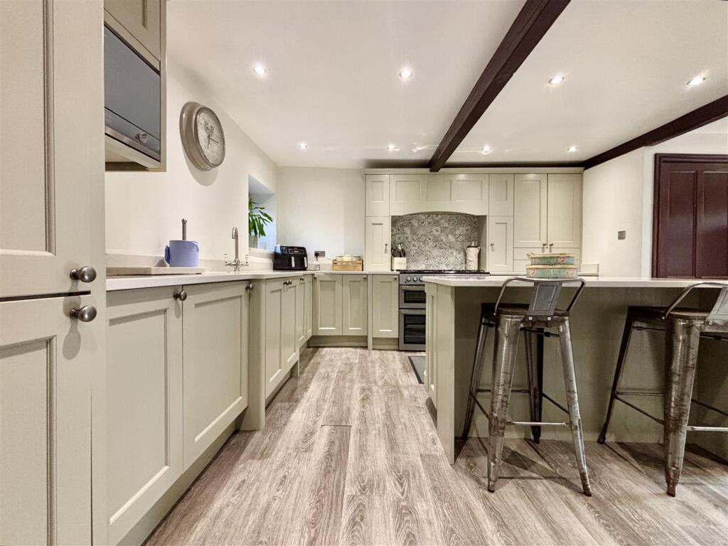 Additional image 9 of Brow Top, Clayton, Bradford