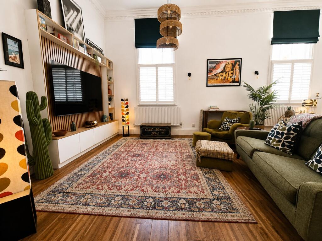 Apartment in Southampton - View 5