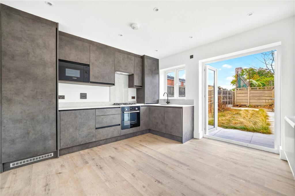 House in London, Leyton - View 4