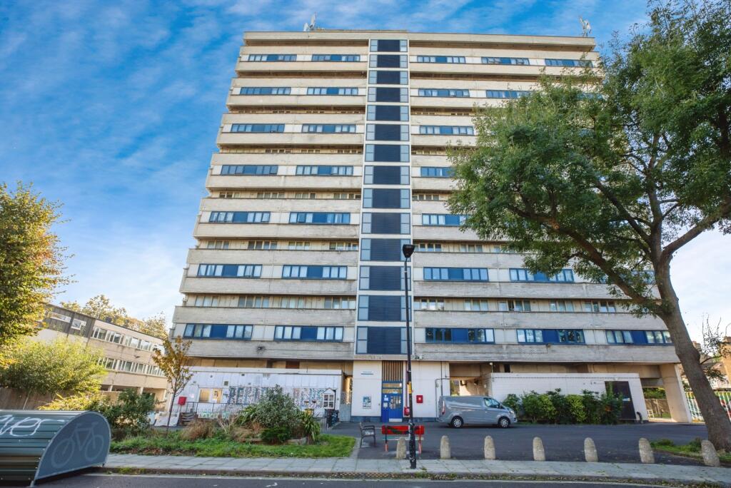 Main image of property: Pelican Estate, London, SE15