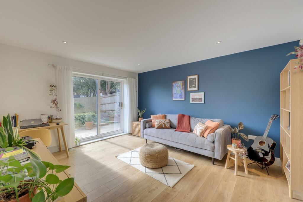 Apartment in London, Honor Oak - View 4