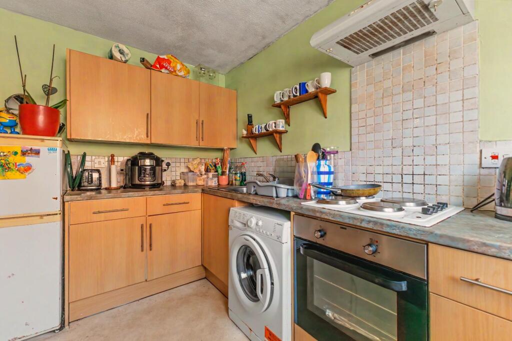 Apartment in Coventry - View 5