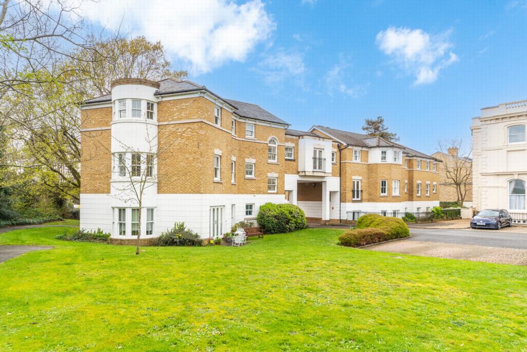 Main image of property: Cedars Close, Belmont Hill, Lewisham, SE13