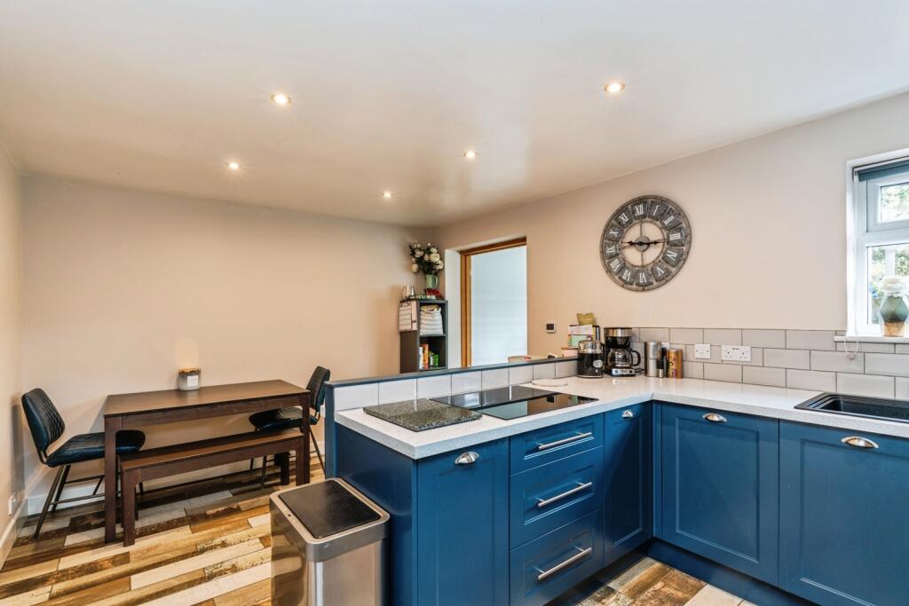 House in Southampton - View 3