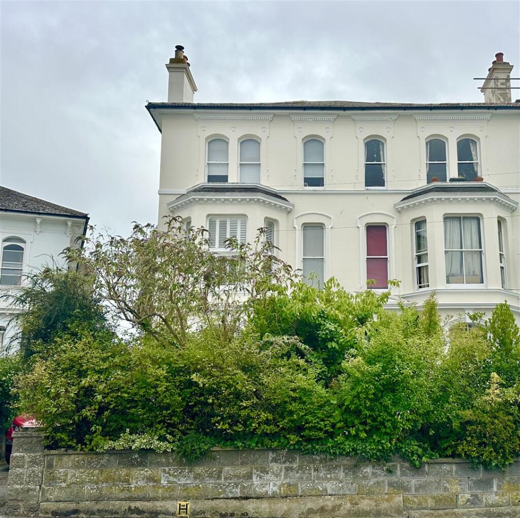 Apartment in Tonbridge - View 5