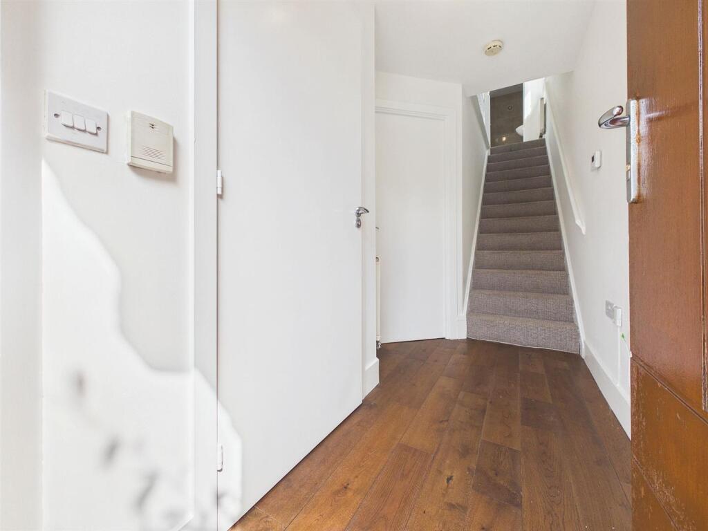 House in Newcastle upon Tyne - View 5