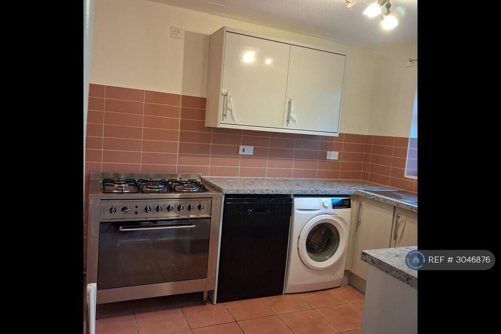 House in Nottingham, Carrington - View 5