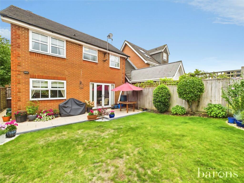 House in Basingstoke and Deane, Basingstoke - View 3
