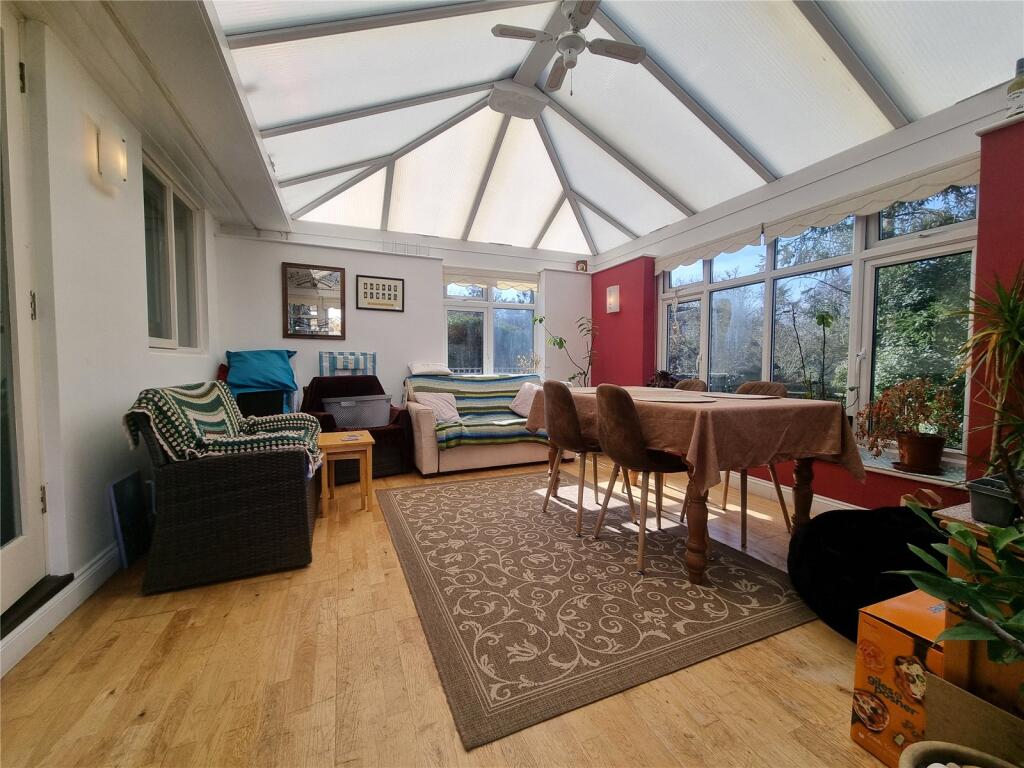 Knights Road, Coggeshall, Colchester, Essex, CO6 photo 2