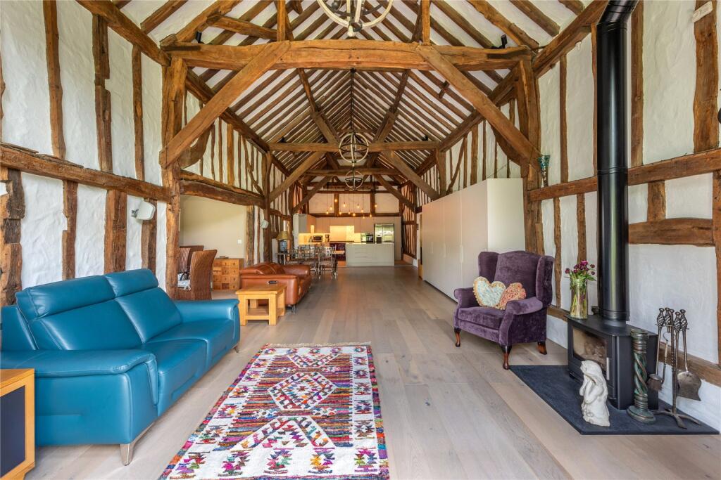 House in Mole Valley, Abinger - View 5
