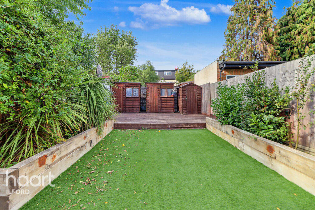 House in London - View 4