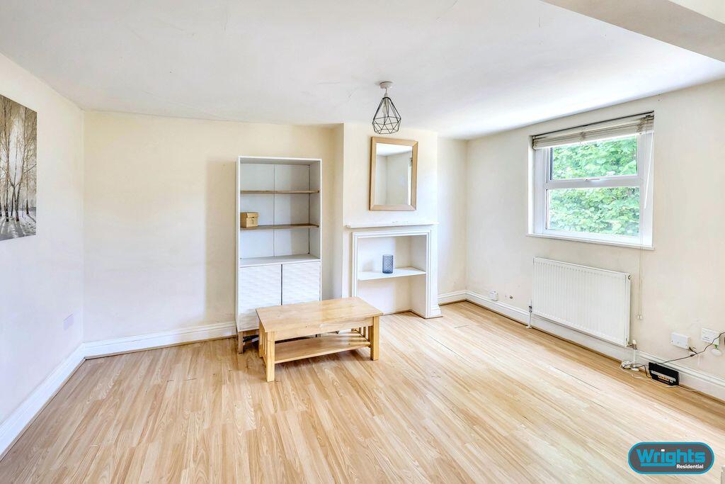House in Bath, Trowbridge - View 3