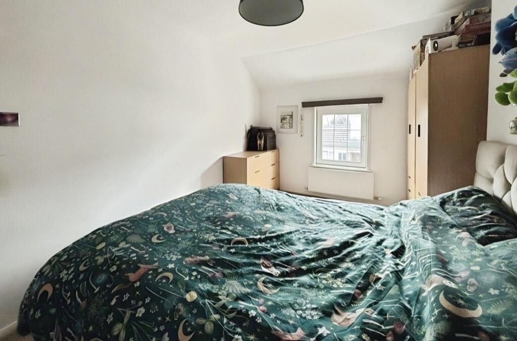 Apartment in Exeter - More