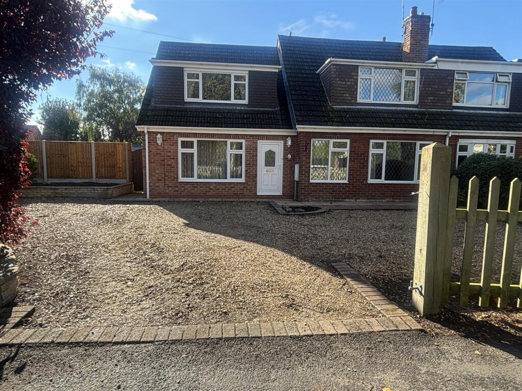 Main image of property: Chapel Lane, Barrow-On-Trent