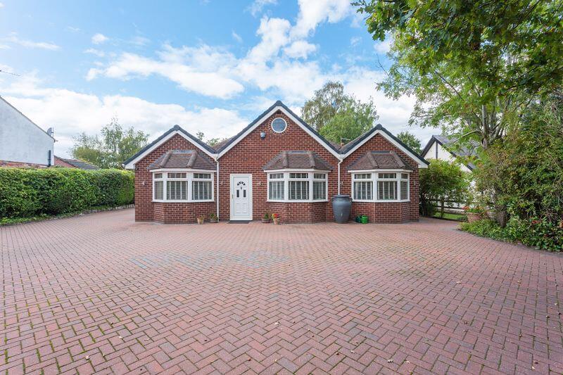 4-bed bungalow on Chelford Road, Congleton, £750,000