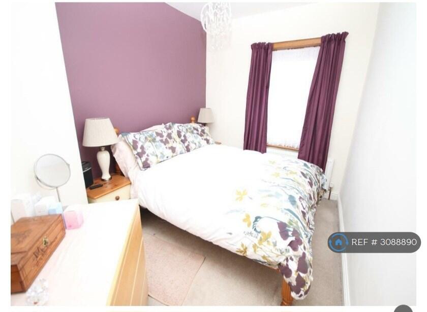 House in Bradford, West Yorkshire - More